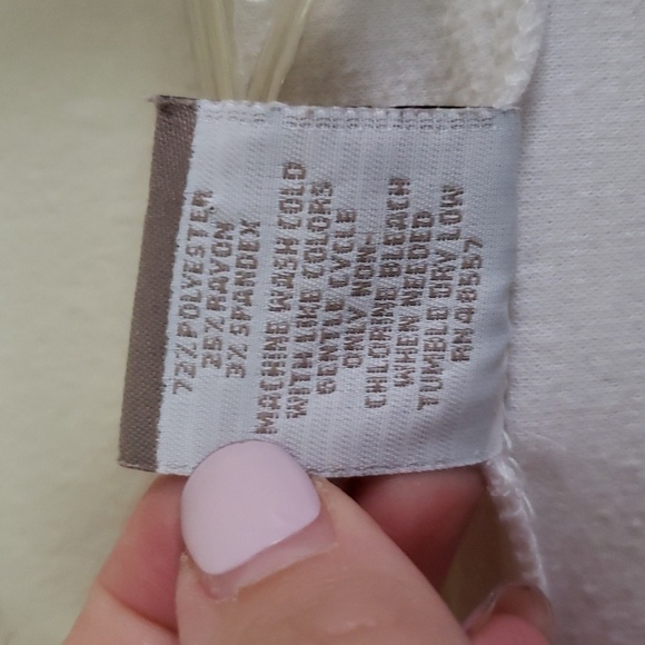 Partners white zip up hoodie, full zip, women's size medium. - Picture 5 of 8